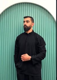 تراك شور أسود • خامة عباية • مقاسات S-3XL