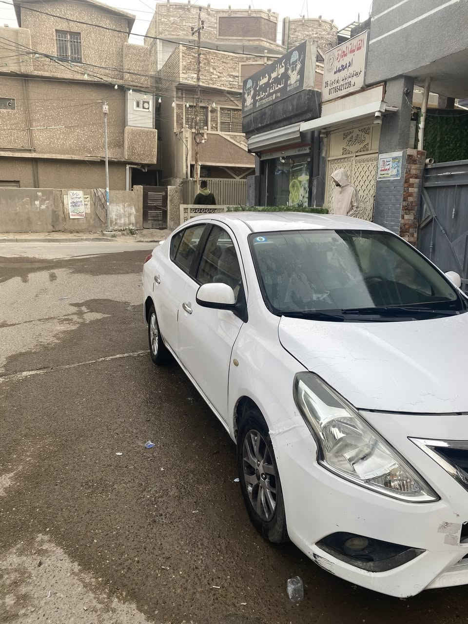 سلام عليكم نيسان سني 2017بيها ثلاث قطع صبغ اثر شخوط بدون معجون صدر جيد مكينة وكير جيد كهربائيات جيد تبريد جيد سيارة جاهزة رقم جديد دعامية ورة شوية يرادلها تطبيك قليل للتوضيح مكاني حي جهاد الرفاق *********** سعر 88بيها مجال قليل
