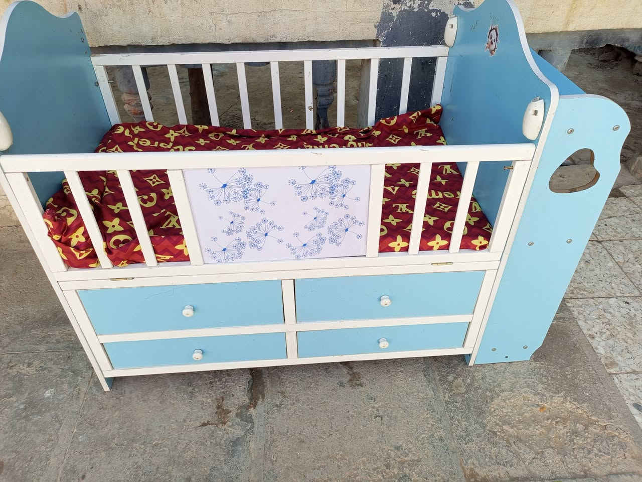 جربايه وياها دوشك هديه
ب45


**إذا كنت صاحب هذا الإعلان وتريد حذفه لأي سبب، رجاءا أرسل رسالة إلى الدعم الفني**