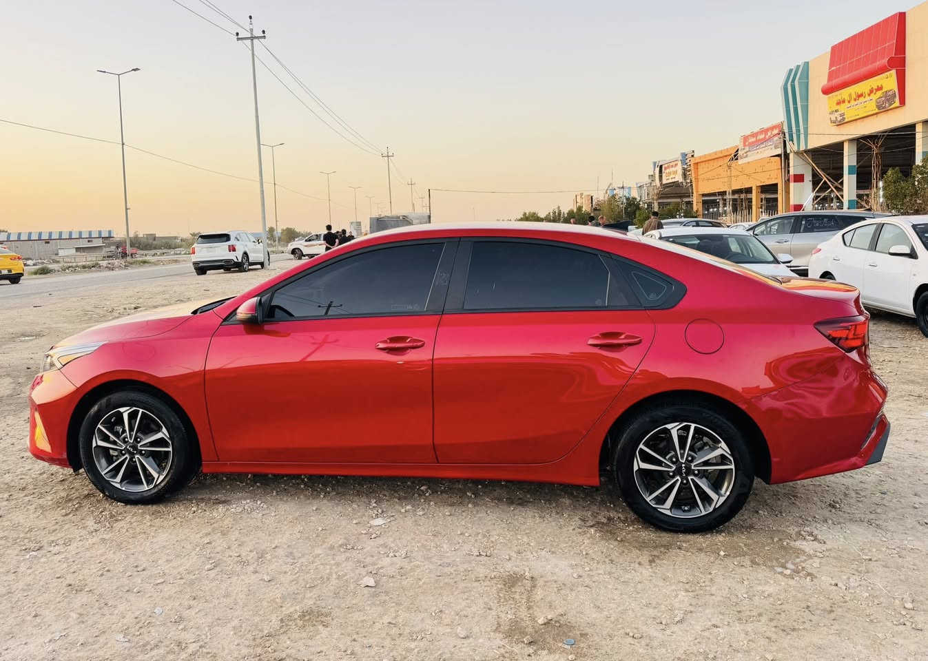 للبيع 

كيا فورتي موديل2024
مرقم مثنئ كتاب شهداء 
ضرر جاملغ مبدل ونص الباب صبغ فقط
مكينه 2000 دوش 
سعر 152$وبيه مجال 
العنوان المثنى الرميثه معرض اثير الجياشي
التواصل***********
