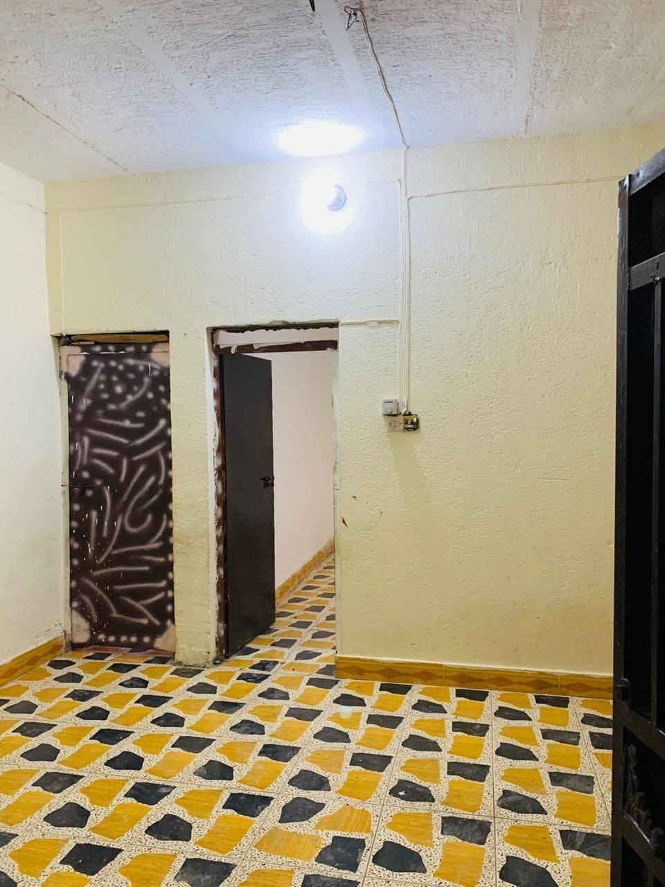 مكتب عقارات احمد الركابي

✅شقه للايجار

🏡عنوان/ حي اور شارع السبيس

🟣مساحه 100م

غرفه صاله مطبخ صحيات درج معزول الك

السعر 250 قفل 

للاستفسار الاتصال على الرقم *********** واتساب احمد الركابي
