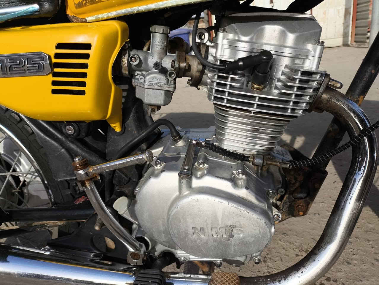 سلام عليكم دراجه نامه ادوات للبيع سعر 350 دراجا حلوا ورزنه  المكان الهوير الشراي ينتصل عرقم مكلف بنشر  هاذ رقم ولد مابي واساب ‏‪0770 327 6268‬‏
