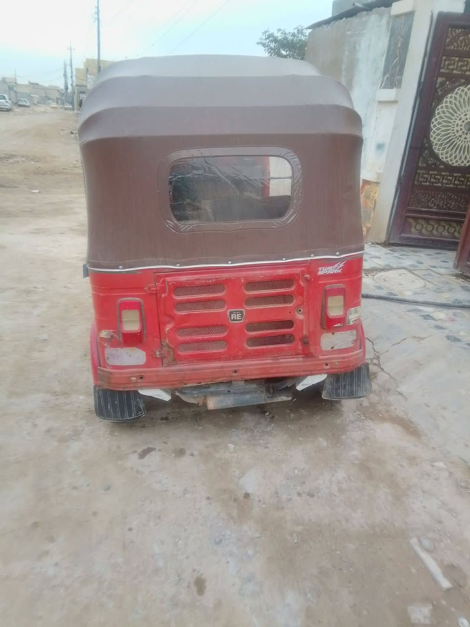 السلام عليكم تكتك 2018شهر ال 5اوراق المصطفى معمره خياساته تكتك حلوه السعر 3500وبيهه مجال مكان بغداد الراسه مال العبيدي اليحب يتصل ***********
