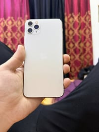� للبيع iPhone 11 Pro Max 🔥 📱 ذاكرة 256GB 🔋 بطارية 73% (تصرف يوم كامل)...