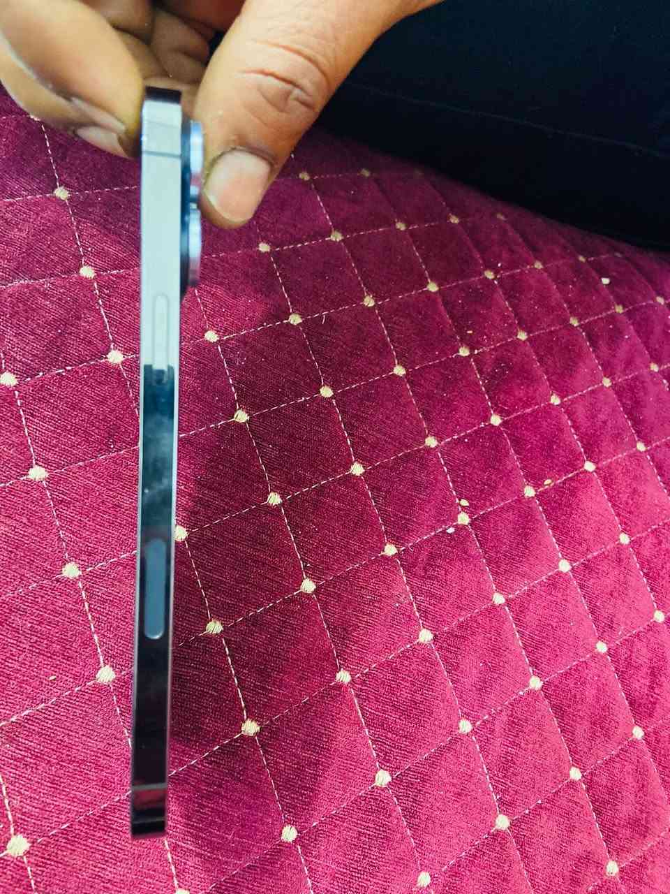 السلام عليكم 13برو ماكس نضافه فول بطاريه 94كارتونهً+شاحنه  مراوس بجهاز اس23الترا وذا 24ونطي فرق عادي مكاني ناصريه مدينة الصدر 
***********
