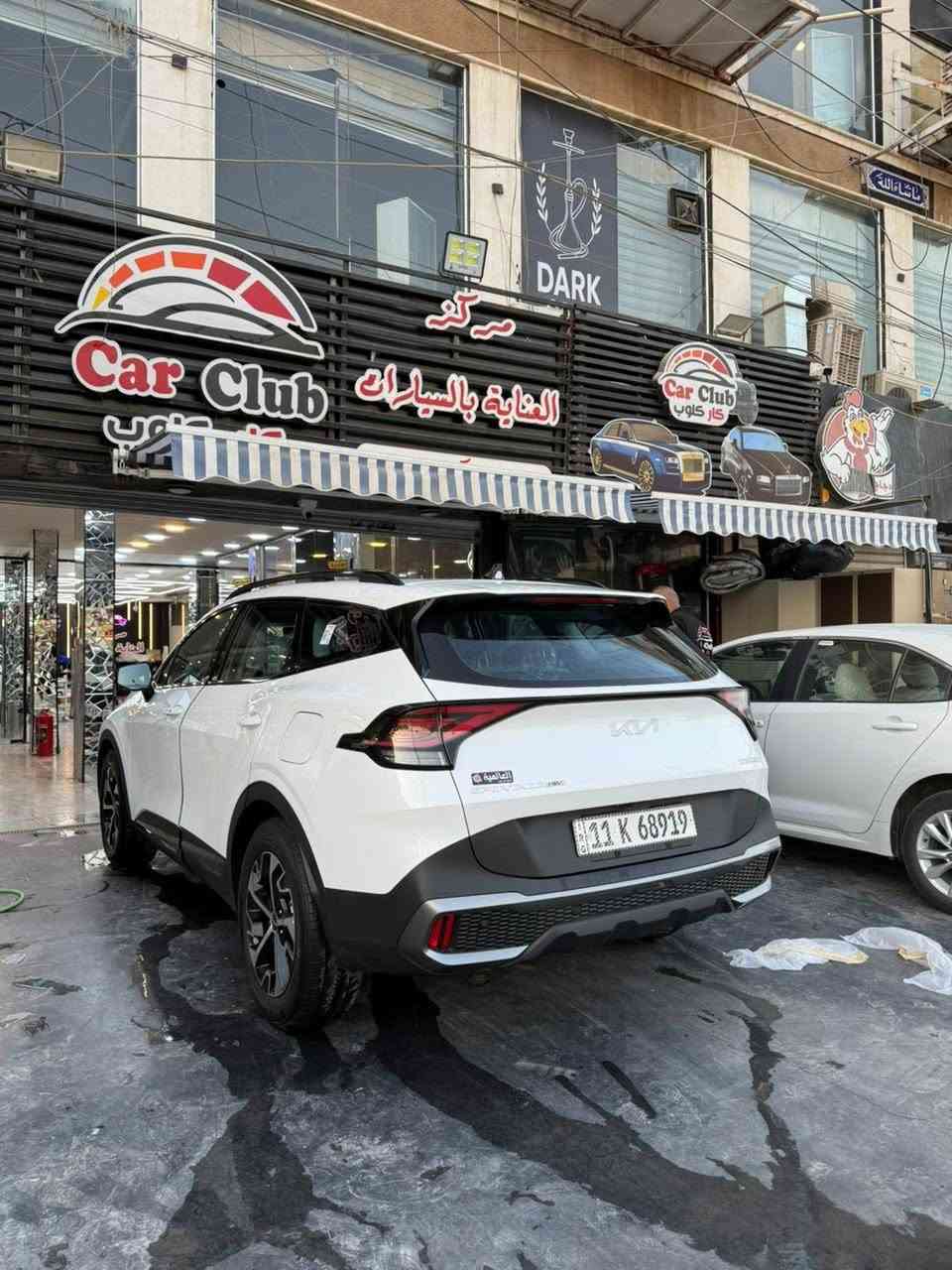 سبورتاج 2025 فول 
ماشية حالياً 12700 كم قابل للزيادة 
اعلى موصفات بل سبورتاج
رادرات امامية وخلفية وجانبية وقيادة ذاتية بل كامل جام دبل تتفئة و تبريد الكشنات الامامية و
وخزن وتتفئة الكشنات الخلفية
سستم صوت هارمن كاردن فول
سستم ايرباك  كامرات 360  وبعد هواي موصفات 
سنوية جديدة  كير و محرك مكفولات 
سيارة نظيفة جداً
بحالة الزيرو  بيها بارد بسيط بل جاملغ على كد شبر وصبغ جزء صغير من الدعامية الامامية السيارة عليها
عازل حراري 
السعر: 235 ورقه وبيها مجال للشراي
 الاستفسار رقم***********
واتساب مكان السيارة بغداد حي
الاستاذة قرب معمل الغاز العامرية موجود بالكرخ بشكل عام
