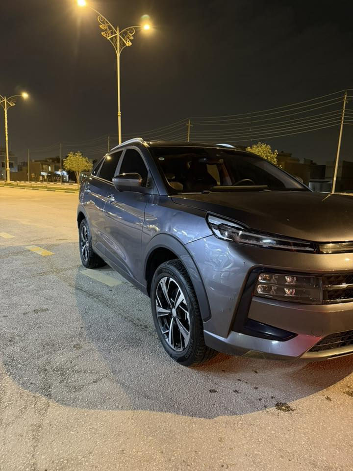 السلام عليكم
اللبيع جاك 
اليكم التفاصيل الآتية:

🚘 خليجي 
🚘 الموديل 2024
🚘 سعة المحرك 1,5L 
🚘 مرتبط بناقل حركة أوتوماتيكي 
🚘 
🚘 حساسات أمامية 
🚘 حساسات خلفية
🚘 لايت زينون + LED
🚘 كشافات 
🚘 بك لايت LED 
🚘 حجم الاطار 235/60R18 
🚘 ويل كب 18‼️
🚘 فتح الصندوق كهرباء 
🚘 بانوراما ‼️
🚘 اريل نفكيتر 
🚘 هاند بريك بصمة 
🚘 مفتاح التشغيل بصمة 
🚘 دشبول شاشة 
🚘 شاشة 
🚘 كاميرا دوارة
🚘 4 كاميرات °360
🚘 المقاعد جلد  
🚘 حركة مقعد السائق كهرباء 
🚘 المودات والأوامر الصوتية
🚘 مثبت السرعة Cruise 
🚘 أوضاع القيادة  Drive Mode
🚘 فحص أنظمة السيارة 
🚘 مقود جلد حياكة رياضي 
🚘 حساسات ضغط اطارات
🚘 تبريد شاشة مناخين منفصلين 
🚘 قطعتين تبريد 
🚘 أوضاع القيادة DRIVE MODE 
🚘 ا ABS  
🚘 أوتو هولد 
🚘ا ISOFIX  ايزو فكس
🚘 نظام مانع الانزلاق
🚘 تتسع المقصورة الداخلية ل 5 راكب 
🚘 اشارة في المرايا الجانبية قابلة للطي 
🚘 مخرج منفذ الطاقة ⚡
🚘 شاحن هاتف Wireless 
🚘 ا  Bluetooth / USB 133

تصال ***********
