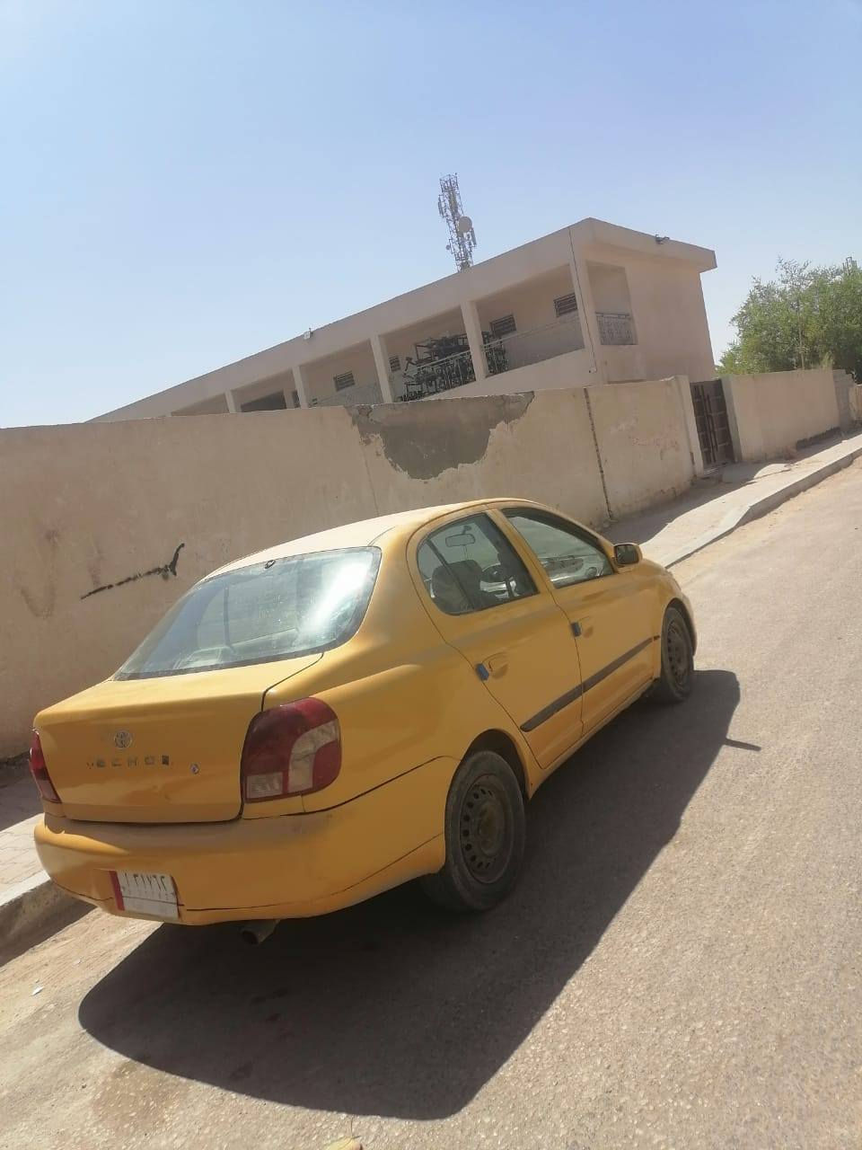 سلام عليكم من رخصه الادمن سياره تيوتا ايكو للبيع مدى (٢٠٠١) السياره نقص حدايديه كهرباىيات كولها شغاله السياره كشرتها حلوه بيها طخات بصيطه  السياره مكانها كربلاء السعر ٣٢ وبيها مجال تعال وشوف وبيك خير ودلل تفاصيل أكثر اتصل او ع واتساب ع الرقم التالي ***********
