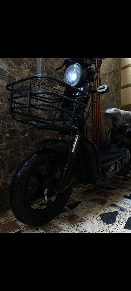 دراجه شحن للبيع 
جديده باتريات جديده كلشي شغال مابيها اي نقص سعر 160قفلل نهايتها مكان بغداد الاستفسار***********
