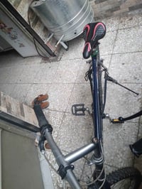 بسكل يابني كلش حلو وجديد سعر 80 رقم الهاتف واتساب بس 07740515633