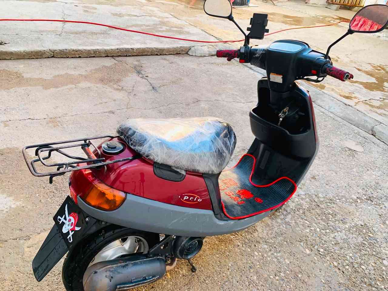 سلام عليكم  عندي مأطور بوتين معمر مره وحده ويرمنيه كلها تشتغل مايعزو شي بس السلف وكف السعر350 مكان ايمن رقم بي واتساب***********
