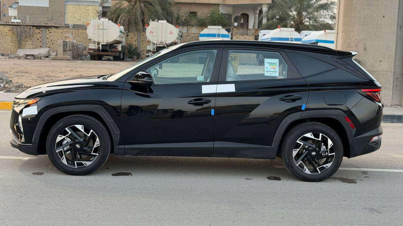 السلام عليكم توسان مديل 2024 امريكي اربيل باسم شركة دخول جديد سنويه جديده هزه جديده فول مواصفات للاخير 1/1 ماشيه 50 كيلو داخل بيجي صندوك كهرباء تدفئه تبريد كشناات فتحه شاشه كبيره رادارات امامي وخليفي وجانبي حساسات لايت زنون بصمه تشغيل عن بعد بيها رشات صبغ ابيع صبغ حزام بدون دواخل بدون قماره شرط الفصح كلش جديده مابيها اي نقص مكينه 2400 جاهزه من كلشي بيع او مرواس *********** البصرة, العراق
