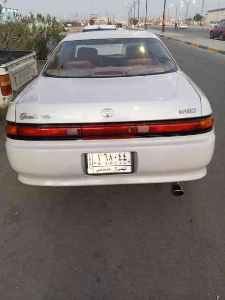 سياره مارك مقفوله قصه ونقل جثه مكينه اثنين ونص بيها ضربه بكم  بخفيفه السعر 55 بها مجال***********
