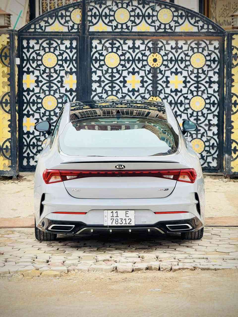 يالله السلام عليكم للبيع
ام ليلى K5 موديل 2021
فئه جي تي لاين اعلى فئه بالمواصفات فول للاخير 
سياره رقم بغداد حره تحويل ثاني يوم
ماشيه 41 
مكينة 1600 تيربو ✈️
الموصفات 
_شاشه تاب كبيره
_كشن كهربائي
_تدفئة كشنات
_تدفئه ستيرن
_شحن لاسلكي
-رادار 360 
-نقطه عمياء
-توقف ذاتي عند الاقتراب امامي وخلفي 
قياده ذاتيه
تحديد مسار 
مثبت سرعه 
اربع انظمه قياده
سماعات صوت بيوس 
حساسات امامي خلفي
كامرا دوارا 
بنوراما 
اتو هولد 
سايد بريك بصمه 
ترحيب عند الاقتراب
دخول ذكي 
صندوق ذكي متحسس 
بصمه تشغيل
بصمة بيبان 
رادار امامي وخلفي وجانبي
تبريد منفصل
شاشه تبريد بيانو
لايت ثلاث عدسات اصلي لد 
داخل لونين اسود و احمر مختوم علامة جي تي
السياره عليها ادامه كامله جاهزه على اخر حبايه  بيها منظومة غاز 
حادث امريكا فقط البنيد وبالعراق مبدل باب سائق وصبغ جاملغ امامي وباب خلفي توحيد لون فقط صبغ بدون دواخل صور الحادث مع السونار مرفقة بالمنشور
السعر 158
اخوان الما يعجبه المنشور يترك كلمه طيبه والرزق على الله
والتوفيق للجميع 
مكاني واسط 
رقم الهاتف 
***********
***********
