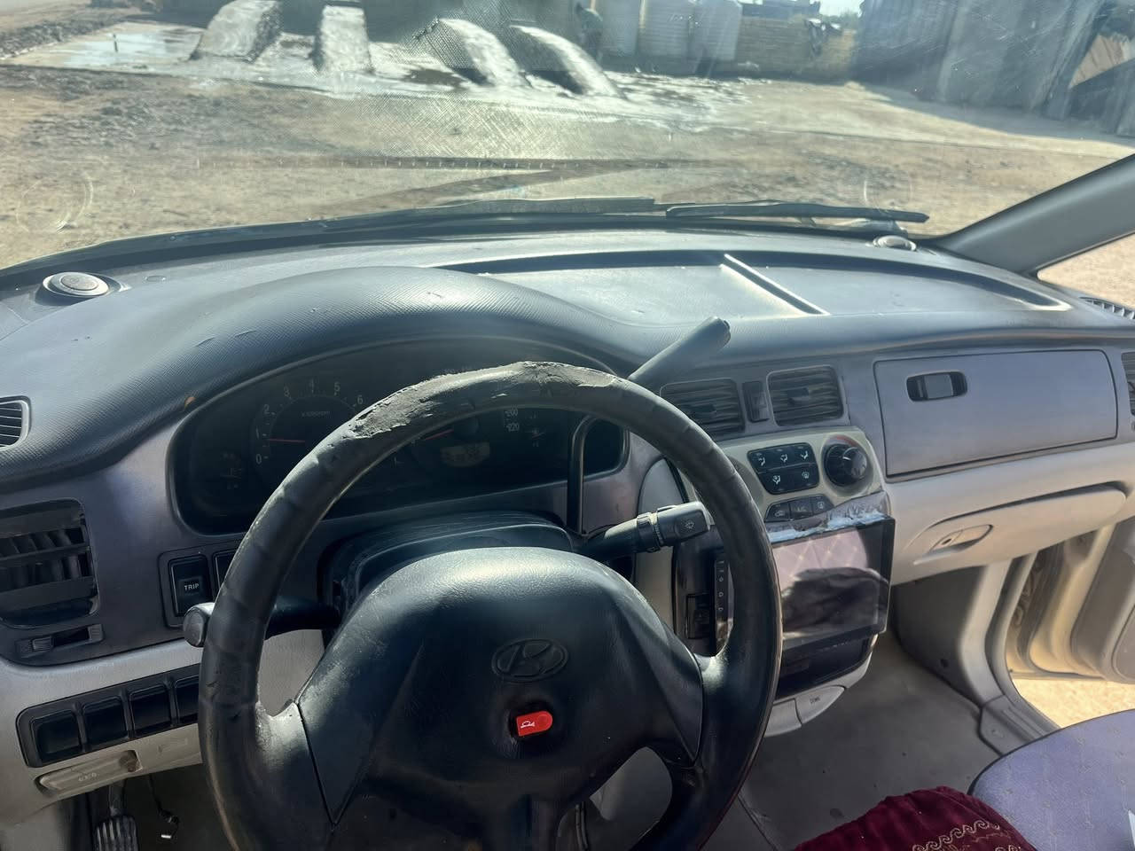 هونداي تراجيت أجره  رقم نجف مكينه ٢٧٠٠سياره جاهزه خير من الله للبيع فقط بدون مراوس رقم بي واتساب ***********مكان سياره سماوه
