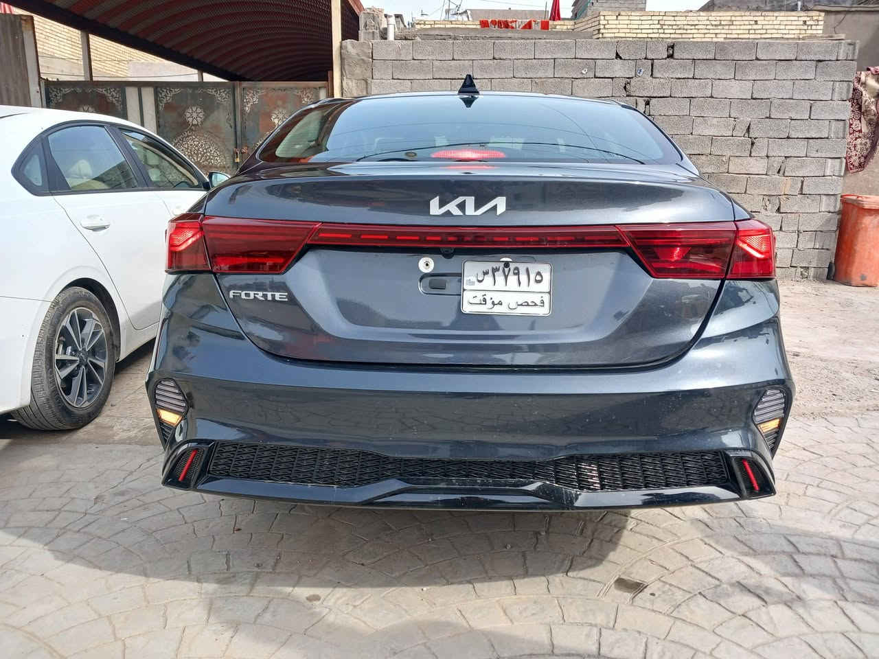 كيا فورتي مديل 24 وارد امريكي  محرك 2000 دوش  بيهة بارد بل جاملق الحلفي فقط رقم الهاتف ***********
