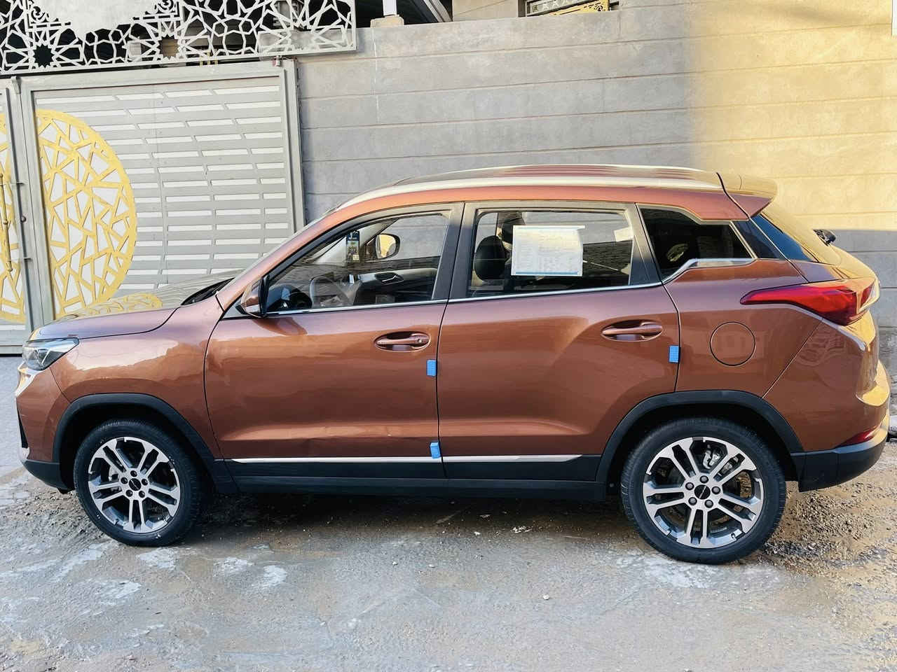 السلام عليكم
ملاحضه /السياره حره وتحويل ثاني يوم
 رقم قادسيه انكليزي  
للبيع فقط 
بايك X3
موديل 2024  
 السياره ماشيه 6000 km 
فول مواصفات 
كشنات جلد حضن 
فتحة  سقف 
حساس خلفي 
 علماً:باسمي حصراً
المكان الديوانيه 
السعر اتصل وتدلل 
للاتصال ***********
