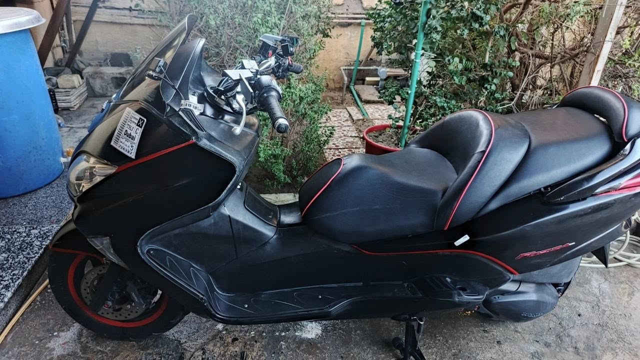 السـلام عـليكـم فورزا 08
الجديده (فورزه 08/كرستال) 

گير ملغي بس المنظومة (6كير 3 تحويلات) موجوده وشغاله على الفحص 

 

مكينه بلادية على وضع اليابان اكفلها الك 
ماشية 23000

الكفرات نضافه 95‎%‎/ كهربائيات كلها شغالة

هيتر تدفئه/جي بي اس 

چويتر مصلح يم (الحسني متى) صلحته ونسيته بعد رون ثابت وبالتراي تشوفها

مسيولها ادامة عامة (غسل تانكي ،تبديل فيتبم ، تنظيف نوزلات ، تبديل بلك ، تبديل فلتر شوته ) 

وتركتها لان اخذت سيارة 

وانطيك وياهة الفيتبم البلادي مالتها الله شاهد

ظفيره بلادية من البجم للبجم اكفلها اذا بيها تحوير واحد

بك لايت كرستال / /. تخم تاير

جديد ياباني اصلي شرط نقشة عالية

شلعه معدل تشك الكاع معدل 140 / حماوه نص ثابته

شرط ترايك وين ميعجبك وتقتنع يلا ابيعلك 

ملاحضه : دراجه احله من صور شرط جيب وياك فيتر وتكلبوها وتفحصوها كدامي وتقتنعون بيها يلا 

سعرها (1000) بيها مجال مكاني بغداد 

تقاطع درويش

للاستفسار: ***********
