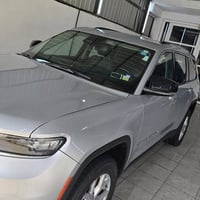 جيب گراند شيروكي لمتد ☑️☑️ XL فول مواصفات       موديل 2021  _كراسي جلد...