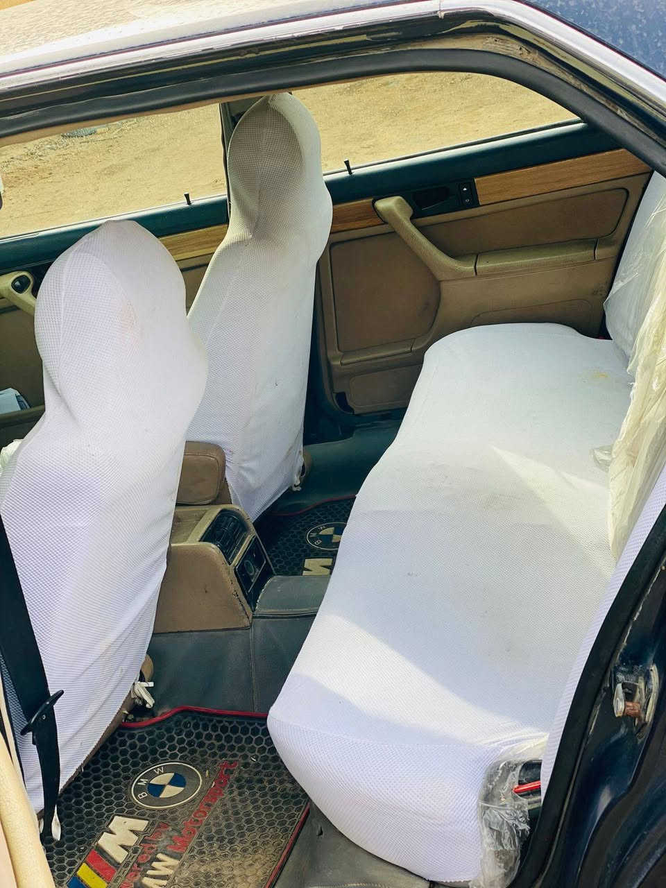 سلام عليكم اخوان BMW 735 وارد ياباني موديل 91 اصل
مكفوله من الضربه والطخه صبغ جماليه فقط صبغ جديد بعدها مابولشه 
كير ومكينه كفاله 
اكسل رون ناصي جديد 
كاردن وشيال جديد 
عربانه وره جديده ..نقصها حداديه  وعندي لكيس مال لكير ينكط دهن فقط 
تخم تاير + ويل خليه جديد 
شرط ترايك لعرعر السعر.. 45$


**إذا كنت صاحب هذا الإعلان وتريد حذفه لأي سبب، رجاءا أرسل رسالة إلى الدعم الفني**