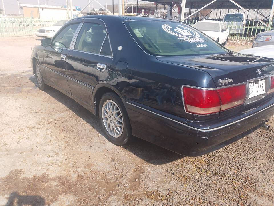 السلام عليكم.
لبيع ملكه خصوصي رقم صدامي كربلاء اللون نيلي مكفولة من الكص بيه ضربه بالچاملغ الامامي صوب السائق محرك VVTi موديل 2005 مسجله والاصلي 2003 يعني كمرك ولوحات مايحتاج بس فحص وتنزيل الموديل وشد انكليزي سعره 65 ورقه عنوان النجف حي العدالة مسؤول بالوكالة فقط اي استفسار الاتصال *********** او*********** النجف, العراق
