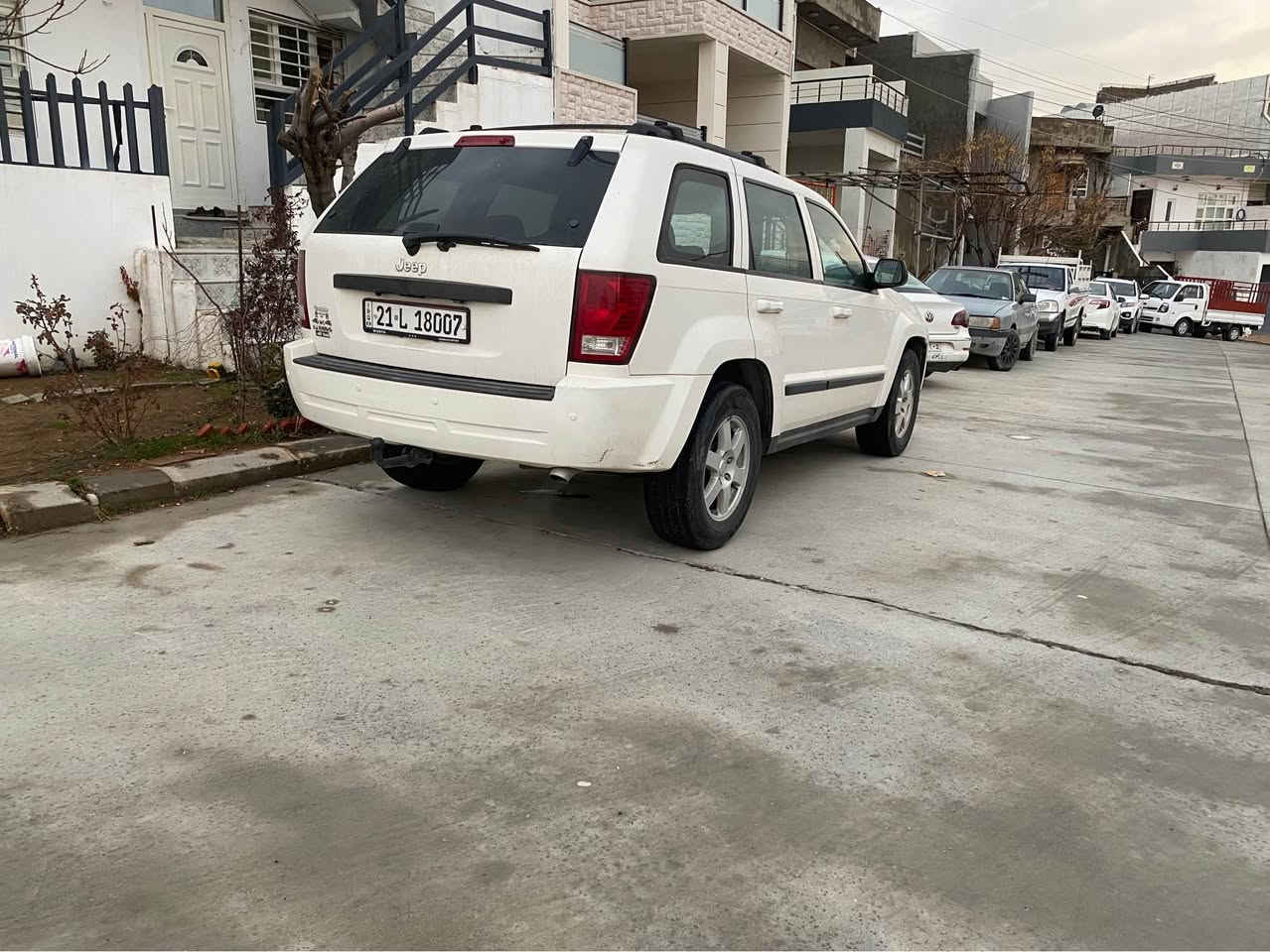 جيب لاريدو ٢٠٠٨ دةبل اكسل سةنةوي تازة كيرو مةكينة بةشةرت يةك بارجة بوياخ بي دةعم ١٠٨ كةلا *********** السليمانية, العراق
