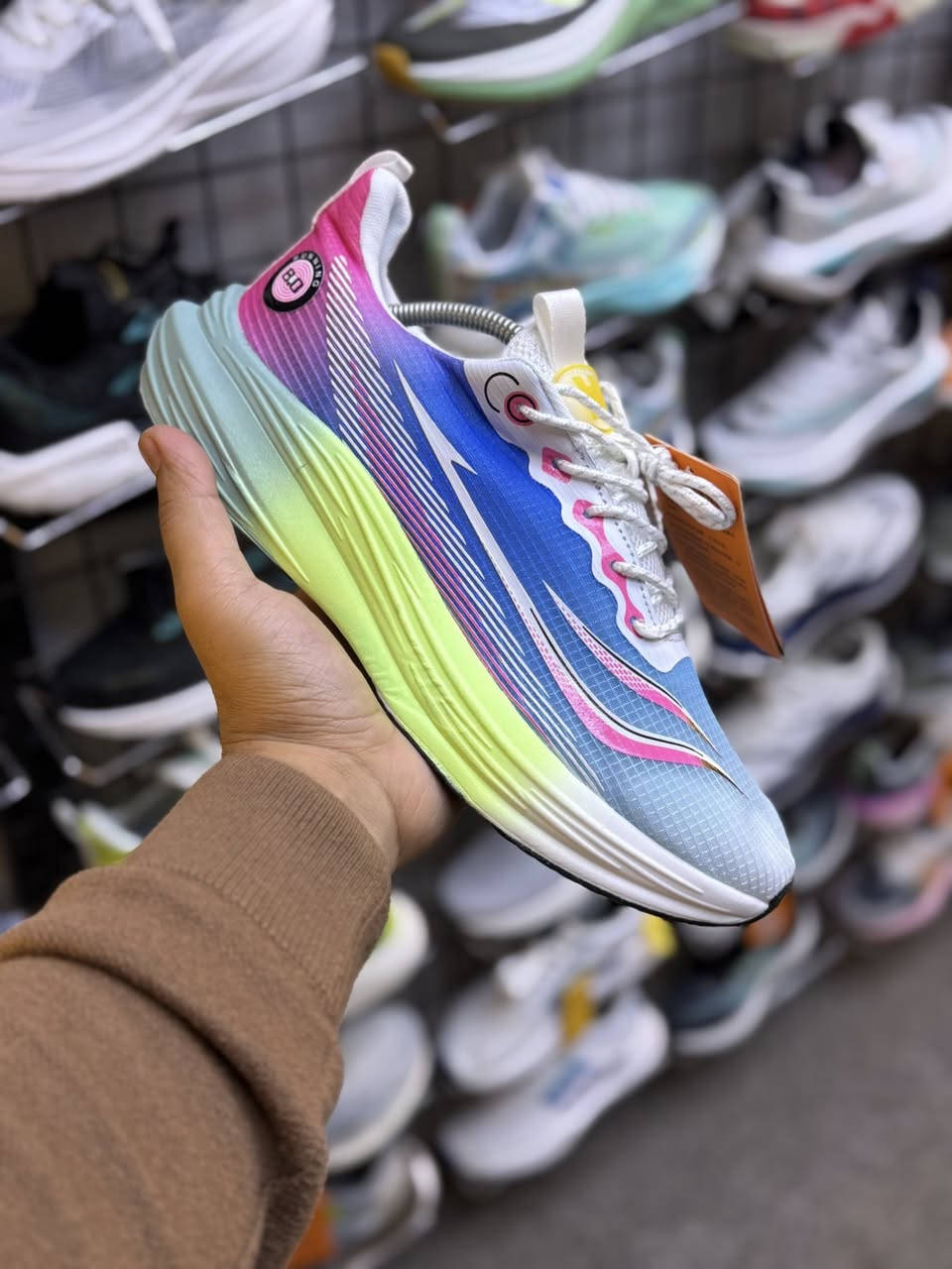 ‏دكان باله
‏للأحذية الأوروبية والسوبر ماستر سنغافوري
‏الانبار الرمادي نهاية شارع 20 مقابل ماركة التحرير ماركت الزيتون مجاور أبو سجى للمسجلات
‏***********
