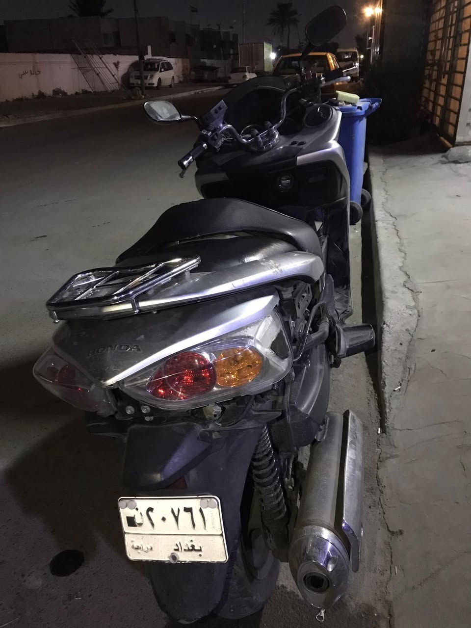 فورزه صفر10 مرقم وسنويه باسمي السعر 18 ورقه نضيفه والكفرات جاهزه العنوان بغداد ***********
