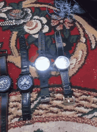 العنوان البصرة العالية قرب حسنية الحلاف شارع 16 ***********
