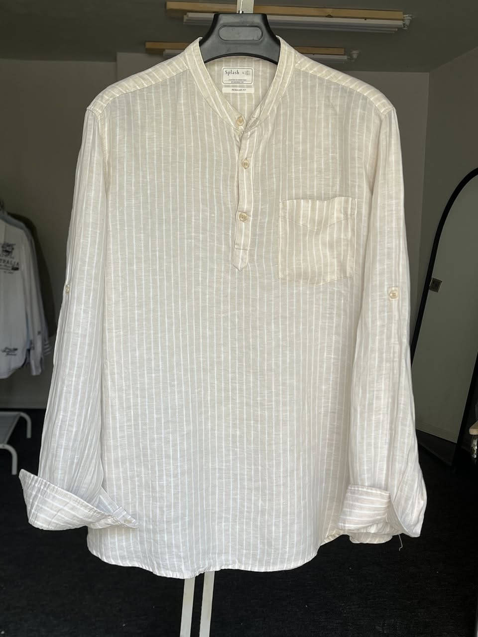 قميص لينن غير مستخدم
ماركة سبلاش 
القياس (L يلبس XL)
عرض الصدر 45
(15 ) شامل اجور التوصيل
يمكنك مشاهدة بقية الموديلات انقر على الصفحة الشخصية


**إذا كنت صاحب هذا الإعلان وتريد حذفه لأي سبب، رجاءا أرسل رسالة إلى الدعم الفني**