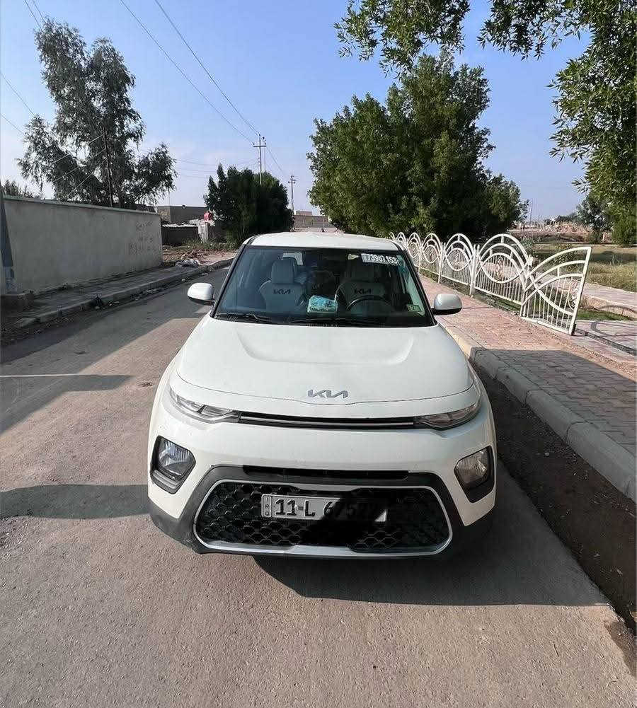 كيا سول موديل ٢٠٢٢
✅السعر 💲155💲 وبي مجال ✅ 
رقم بغداد باسمي
ماشية 45000
حادث باب السائق مبدل فقط
السيارة مدوشمة أرضية وكشنات
جاهزة وخالية من النقص
للأستفسار: ***********
#Kia_Soul #سيارات_بغداد #بيع_سيارات #UsedCars #Iraq_cars_kd
