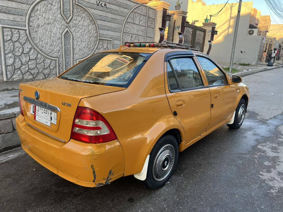 سي كي للبيع نضافه كدام العين السياره جاهزه تبريد تدفئة كلو شغال غرامات هيئة كلو مصفر كابون بانزين شرط التحويل المكينه مالتها الاصليه الموقع موصل حي قدس 
السعر 38 وبيها مجال قليل التواصل *********** ***********
