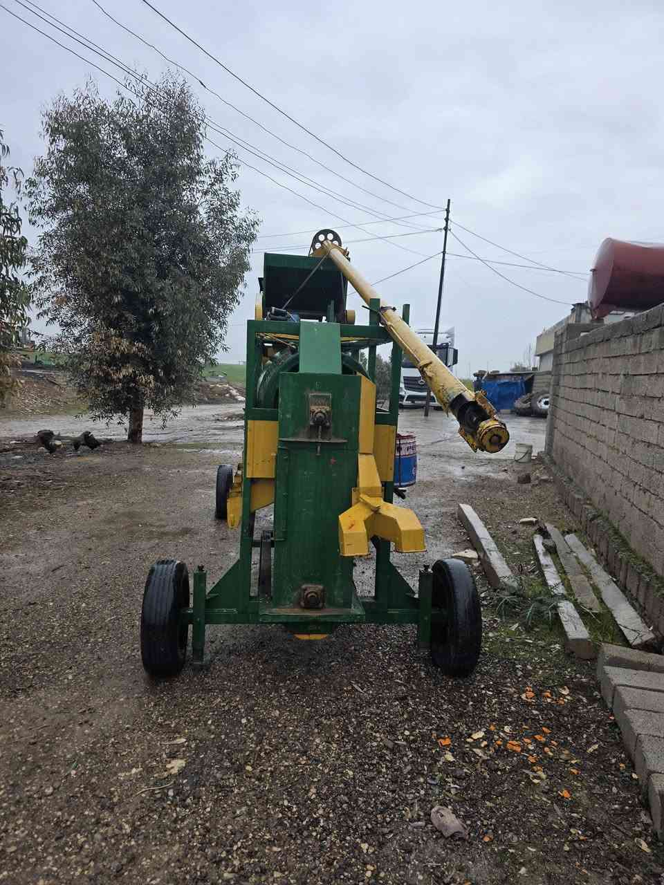 هباشة بو فروتن
***********
