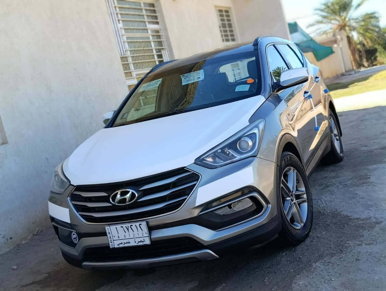 السلام عليكم سياره هونداي سنتافي للبيع أمريكيه موديل 2017 رقم بصره معوقين ومخلصه ضررها تبديل جاملغ وبنيد اصليات بدون دواخل فقط مواصفات بصمه كشن جلد شاشه كبيرة كاميرا دواره ويل كروم تبريد حداديه ماشيه ١١٩ الف السياره فول مواصفات ماعدا البانوراما السعر 128 ورقه وبيها مجال بسيط للشراي مكان السياره ناصريه الشموخ للإستفسار *********** *********** رقمي أرقامي بيهن واتساب ناصرية, ذي قار
