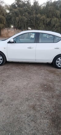 نيسان صني هندي 2021 للبيع السياره نضيفه و مناقصه برغيه السياره محافض ع...