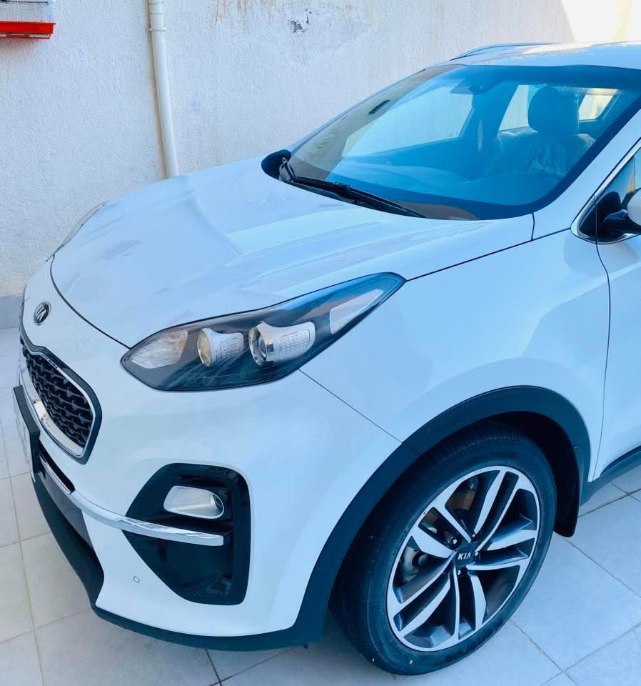 سلام عليكم سبورتج خليجي شركه دوليه 2020كفاله عامه من دعاميه للدعاميه لا بارد ولا صبغ ولا شخط تخم تايرات قبل يومين شديتهن سياره رقم بغداد انكليزي دولي تحويل ثاني يوم مواصفات عاديه كشنات جلد مريات شفط حساسات خلفي امامي  سياره ماشيه 44حقيقي شرط الجرس والفحص مكان سياره واسط كوت رقم الهاتف ***********
