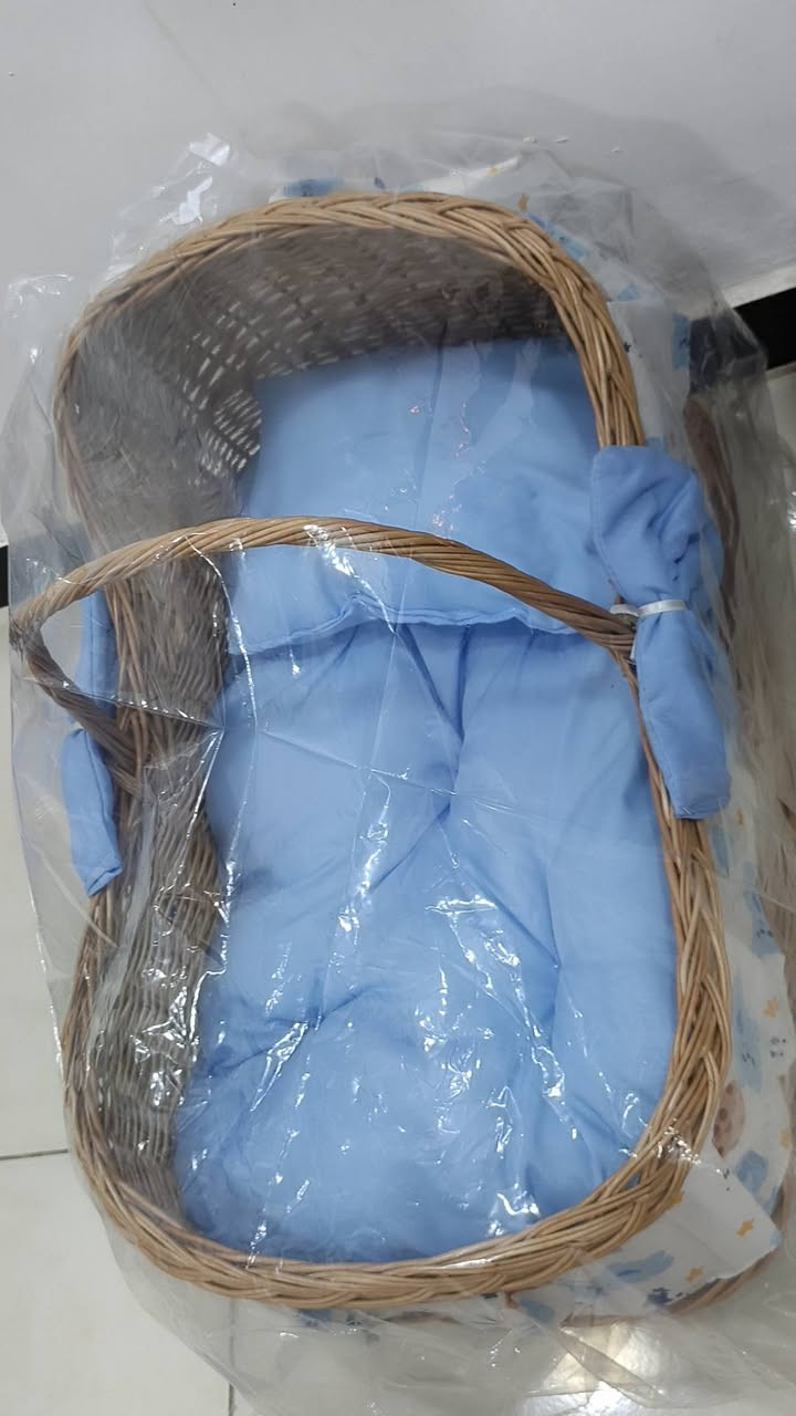 سلام عليكم كريكوتات نفس شكل نفس لون عدد 2 غير مستعمل للبيع


**إذا كنت صاحب هذا الإعلان وتريد حذفه لأي سبب، رجاءا أرسل رسالة إلى الدعم الفني**