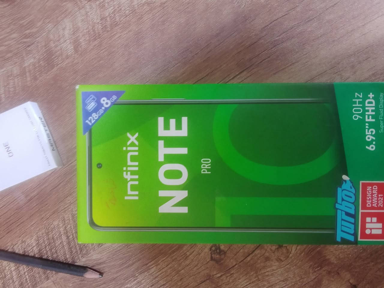 انفنكس نوت 10ابرو
ذاكره 128
بطاريه 5000
شحن سريع33واط
60فريم بوبجي
كامل ملحقات جديد
سعره 135 وبيه مجال قليل
عنواني كوت داموك حي الشهداء
***********
***********
