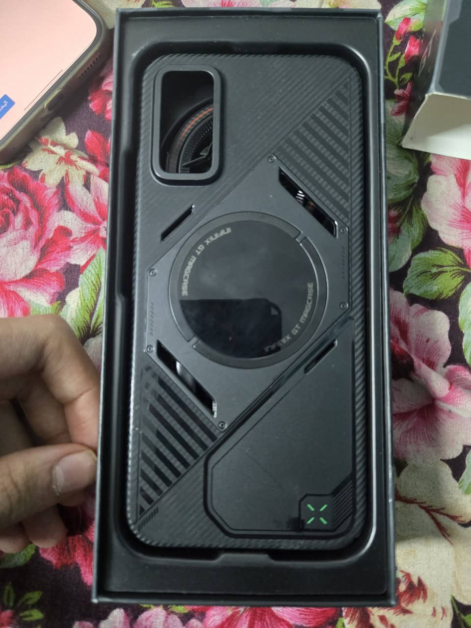 انفنكس gt 30 pro
السلام عليكم
انفنكس GT 30 pro
جهاز مخصص للالعاب وبي شفتات مثل ما موضح بالصور
المواصفات:
المعالج ثماني النواة 8350 Dimensity تكنولوجيا 4 نانو

التخزين /الرام: 256 جيجا مع 12 جيجا رام قابلة للزيادة الى 16

الكاميرا خلفية مزدوجة 108+8 م.ب / امامية 13 م.ب.

الشاشة : 6.78 بوصة 

نظام التشغيل اندرويد 15

البطارية: 5500 مللي أمبير

السعر 295 وبي مجال قليل 

مكاني بغداد حي الجامعة
***********
