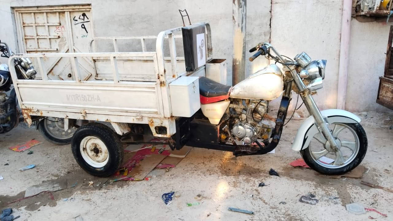 ستوته للبيع امتيار موديل ثمانيه رقم اسود محرك 23 السعر 650 هذه رقم راعيها ***********
