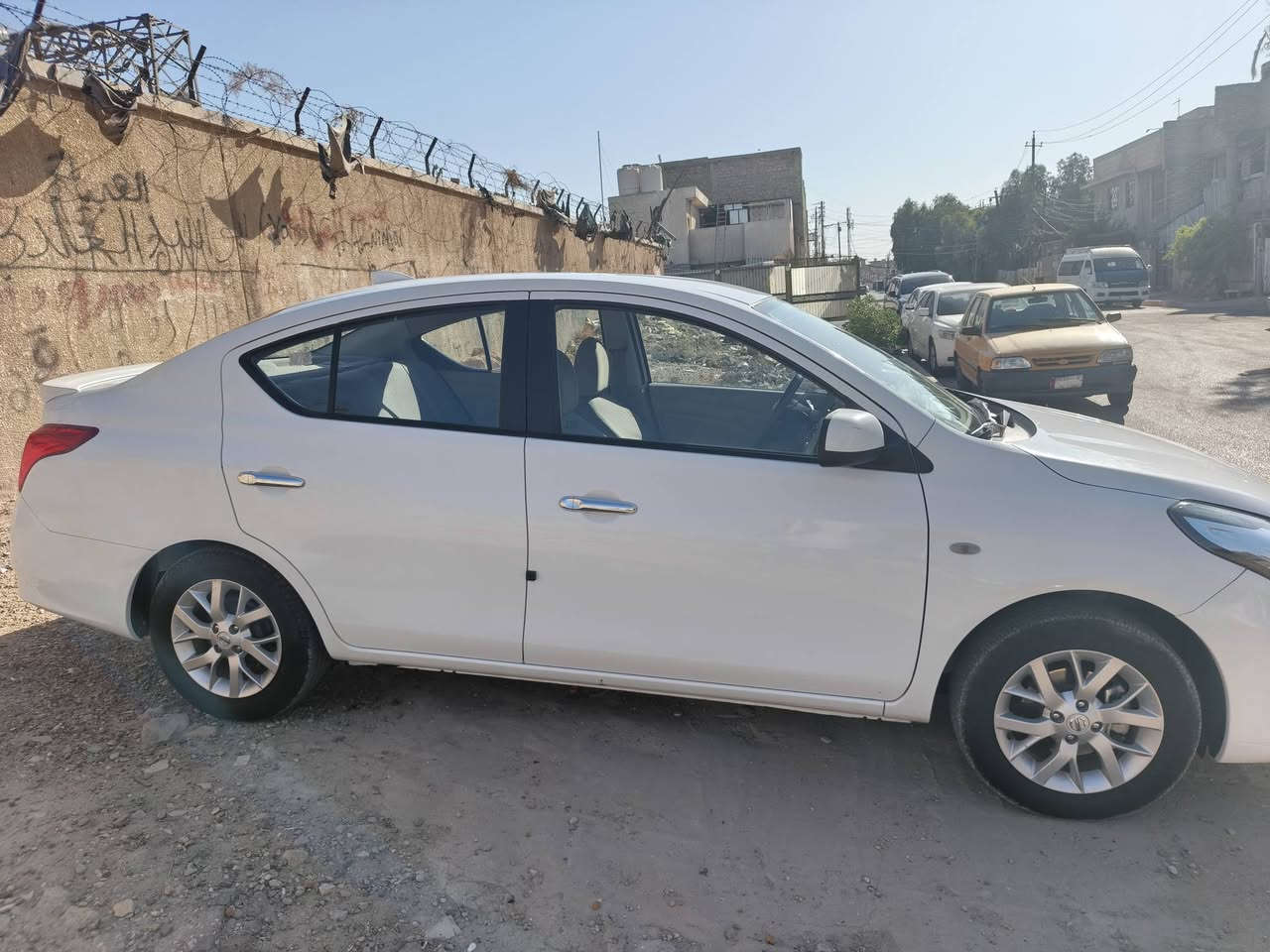 نيسان سني ٢٤ هندي بليته زركه ماشيه ٦٠ مكفوله السعر ١٢٠ العنوان بغداد زعفرانيه
***********
