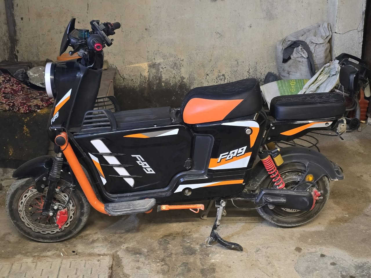 للبيع دراجه شحن اتصال على هذا الرقم ***********
