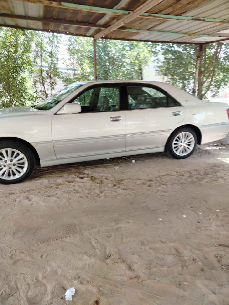 سلام عليكم للبيع جنون 2003 مكفوله ماعده قماره بيه حالوب باقي بدي مكفول   سعر 152بيه مجال ماشيه  100الف دكمتين سياره جديده رقم راعيه ***********
