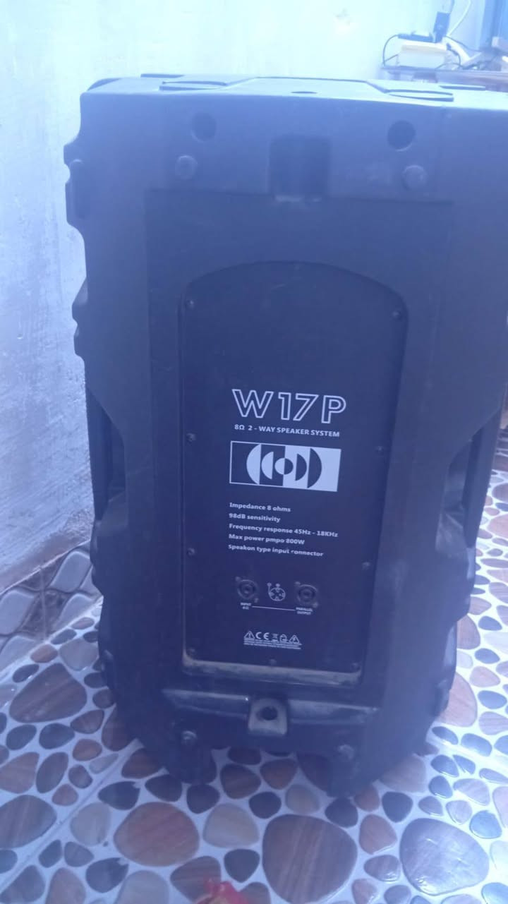 رسلام عليكم جهاز ايكو توب  6060خطين مع زوج سماعات W17مع لاقطه جاسكو.. للستفسار خاص او ***********.او ***********.واتساب فقط السعر خاص
