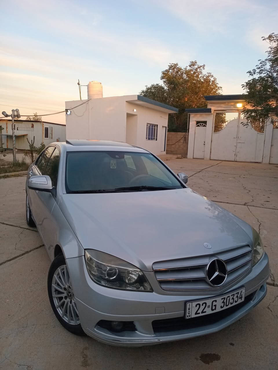 مارسيدس 2008 c300 مكينه كير 
مكفولة 
 مكفولة من الضربة فقط صبغ اثر جراد تكم القمارة والقمارة مامصبوغات داخلة كلين بدون حادث 6 سلندر كهربائيات تبريد كلها شغالة 
 رقم الدولي بانوراما سلايت تحكم اعدادت استيرن تخم تاير جديد المكان واسط قضاء بدرة رقم الهاتف *********** السعر 119
