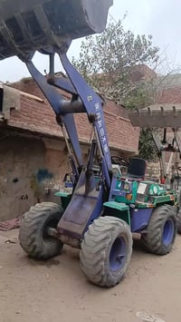 لودر كوماتسو 40 كهرباء • لودر كوماتسو 30 كهرباء • اسماعيليه