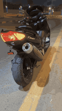 السلام عليكم دراجه تي ماكس موديل 11 سكيورتي نضام  تدفئة يدات ونضام شاحنه مكينه مكفوله كفاله عامه من كلشي  كهـربائيات كله شغالات  المكان بغداد المشتل  السعر خاص  رقم ‭0776 557 5923‬
