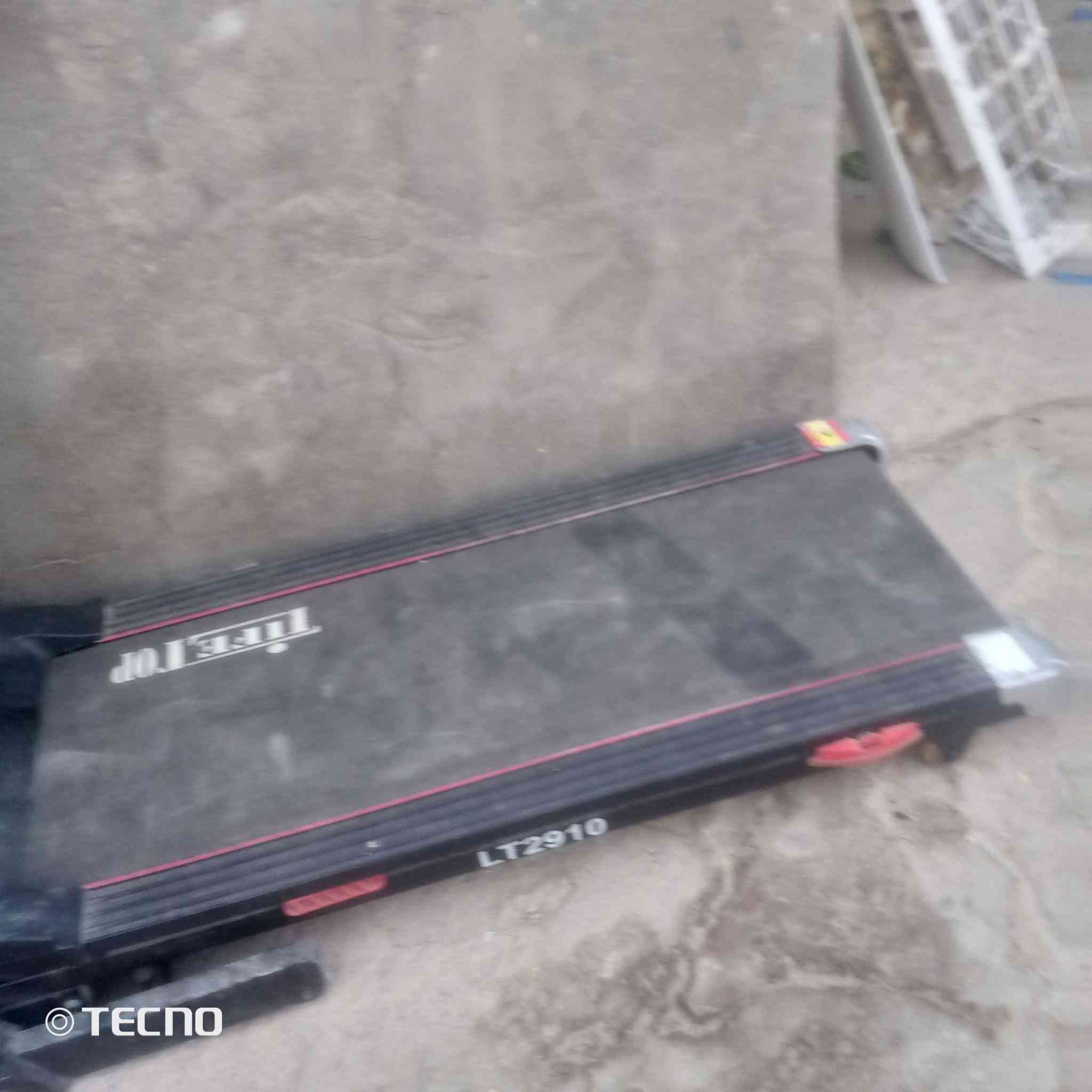 جهاز شغال جيد جدا شرط الفحص نوعية ممتازة الإنكليزي
250 الف بي مجال قليل
توصيل مجاني ***********واتس اب
المعقل

