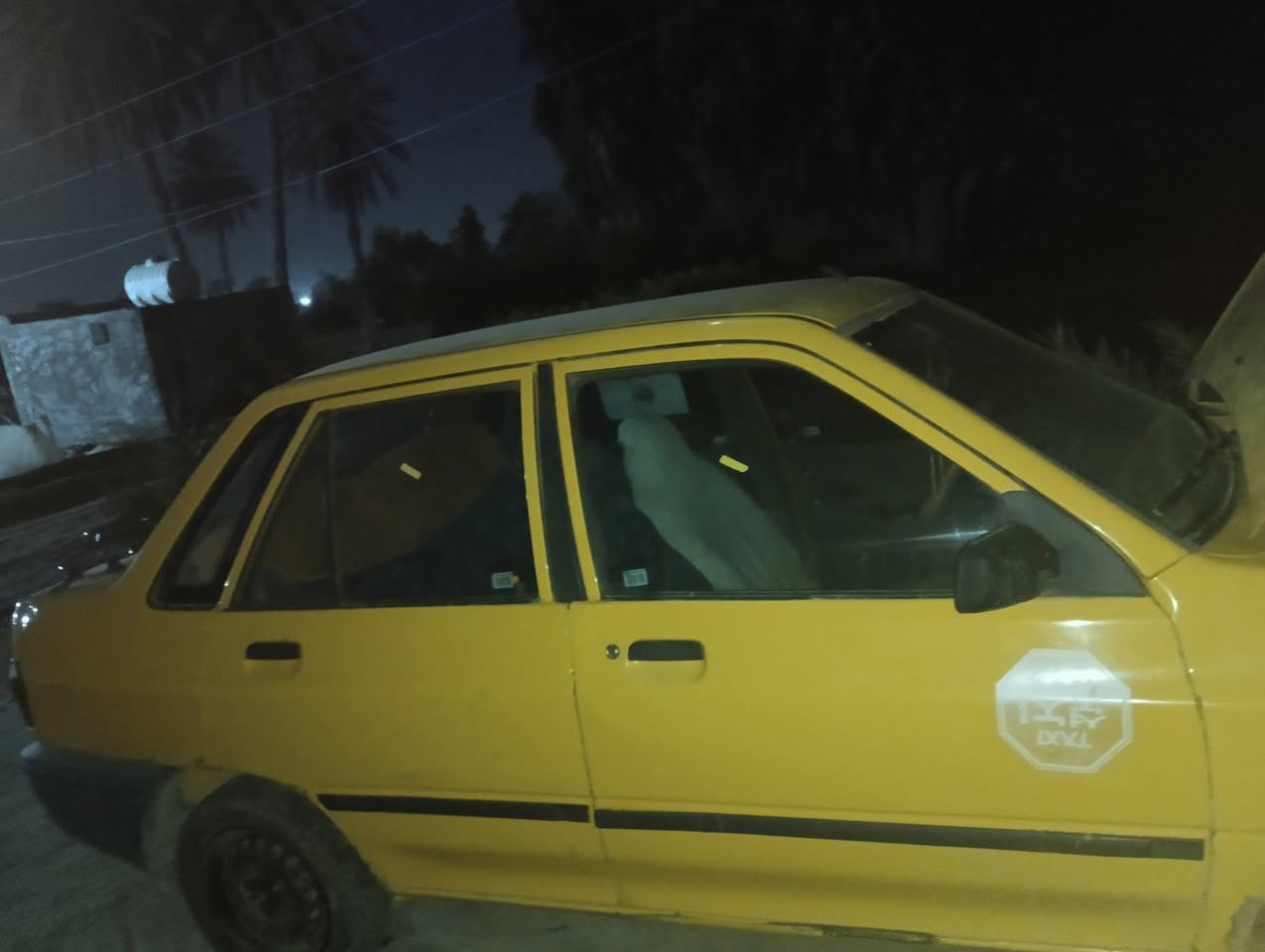 سلام عليكم سايبه رقم احمر سنويه منتهيه ب2023عليه هيه 550وره مشتري وغرامه ما عليه كير ومحرك شديتهن جديد سياره جانت متروكه بيه فطر من الخارج زقير بي اصبع مابيه اي ضربه ولالحيم سعر 17وبيه مجال ***********او ***********
