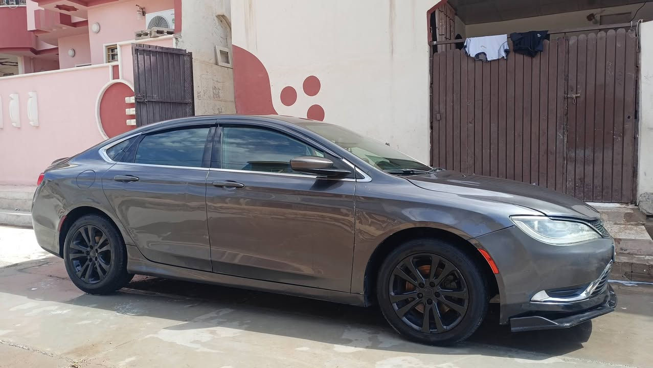 السلام عليكم
سي 200 كليسر للبيع ومرواس وترهم مقدمه زينه 

موديل 15 لون نفطي رقم اربيل نلكيزي 

كير ماوس 9 نمرة محرك 2400

هزة قبل يومين سويتها سنوية 2027 

طخم امامي وخلفي جديد قبل سبوع

تواير طخم كامل جديد 

ضرر قطعتين  راس الجملاغ الايمين ألامامي وبالباب شويه 

الا ستفسار اكثر رسالني خاص 

او اتصل على رقم بي وتساب 

***********
